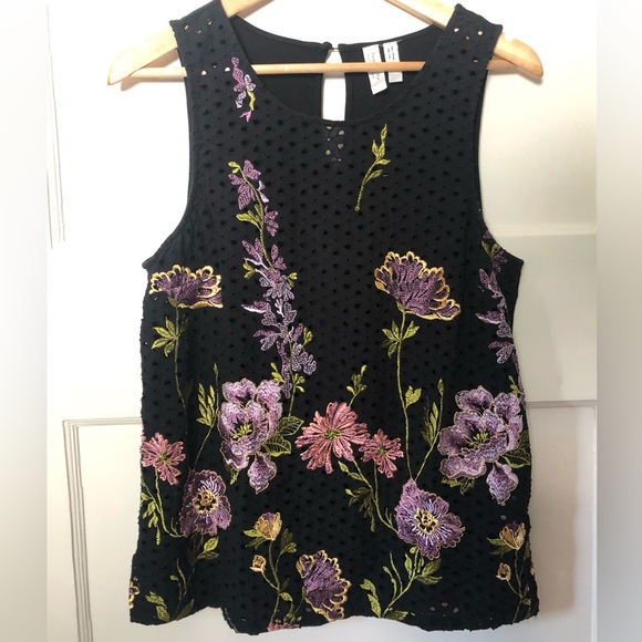 Anthropologie Meadow Rue Floral eyelet tank- Medium - Picture 3 of 14